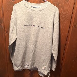 Tommy Hilfiger Light Gray Crewneck